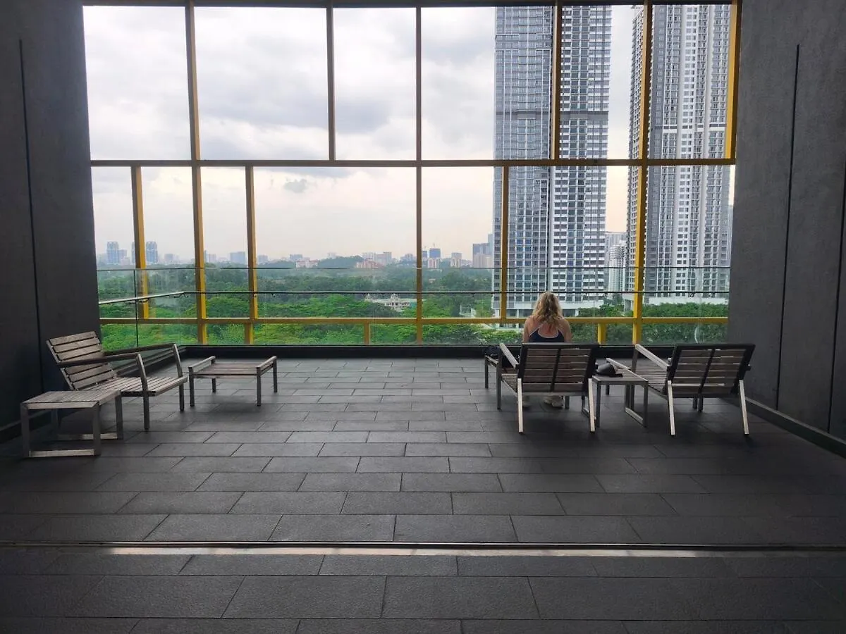 8Pax Green View Next To Kl118 Chinatown N Train Station Kuala Lumpur Apartment