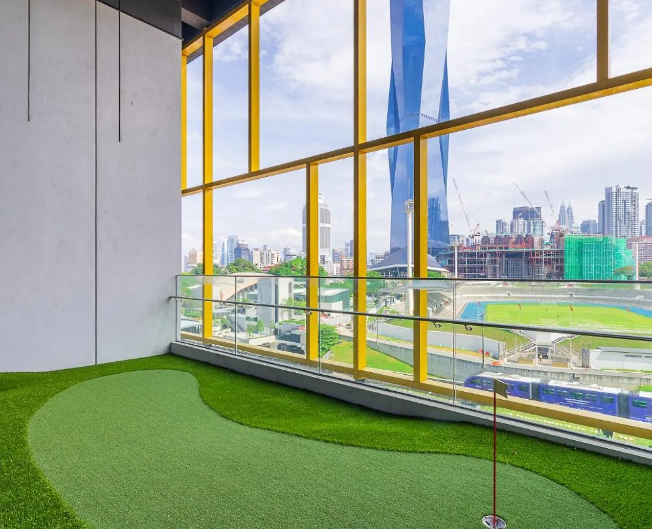 8Pax Green View Next To Kl118 Chinatown N Train Station Kuala Lumpur