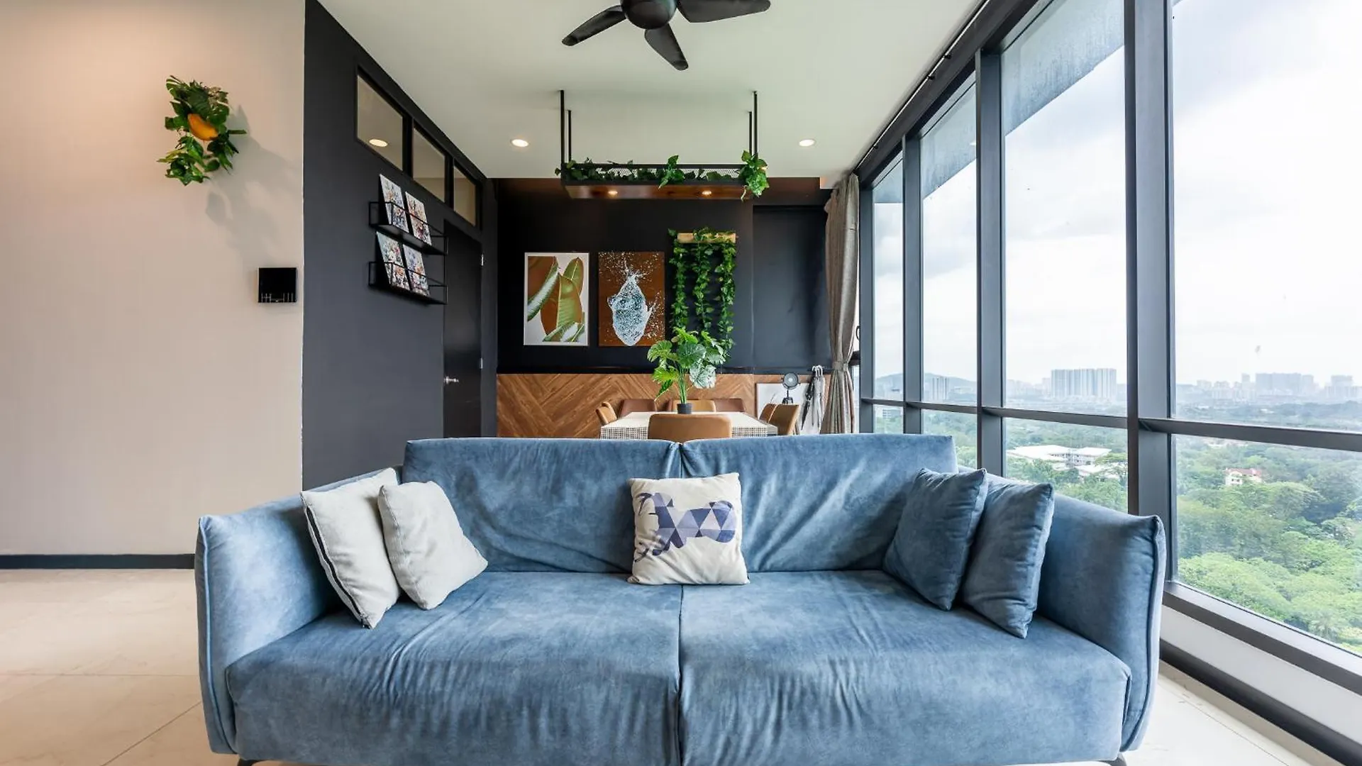8Pax Green View Next To Kl118 Chinatown N Train Station Kuala Lumpur Malaysia